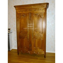 Armoire