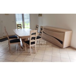 Salle contemporaine en chêne
