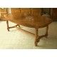 Table ovale dessus en épis