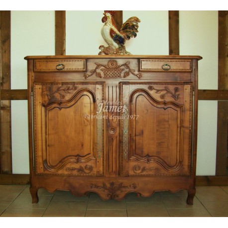 Buffet 3/4 sculpté en merisier