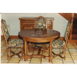 Table ronde dessus en épis