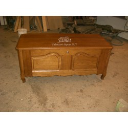 Coffre rustique avec porte abattante