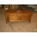 Coffre rustique avec porte abattante
