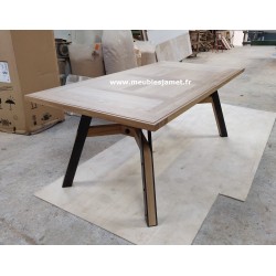 Table Contemporaine Chêne et Métal Réf. MALAKOFF