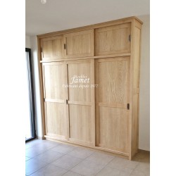 Dressing sur mesure en Frêne massif Réf. REZE