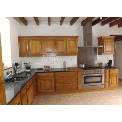 Cuisine rustique large en bois