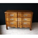 Commode galbée