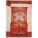 Deux Corps Normand Sculpté en bois rouge